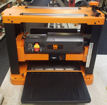 Load image into Gallery viewer, WEN PL1326 15 Amp 13&quot; Spiral Benchtop Thickness Planer