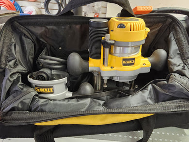 DeWALT DW618PK 2-1/4 HP Electronic Variable Speed Fixed Base and Plunge Router Combo Kit with Soft Start