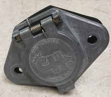 Load image into Gallery viewer, Cole Hersee 12063 7-Pin 8-10 AWG Tractor-Trailer Electrical Plug Connector