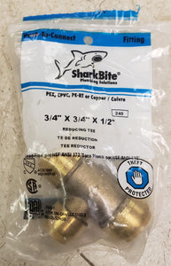 Sharkbite U412LFA 3/4 in. x 3/4 in. x 1/2 in. Push-to-Connect Brass Reducing Tee Fitting