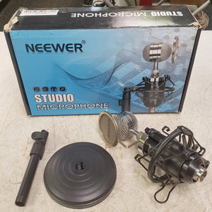 Neewer NW-1500 Desktop Broadcast & Recording Condenser Microphone