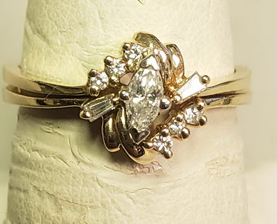 2.27 dwt 14K gold ring set with marquise - size 7