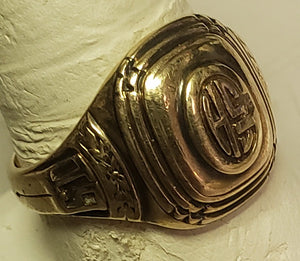 5.07 dwt 10K gold 1946 class ring - size 9.5