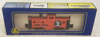 Vintage AHM 5485 HO Scale Illinois Central 9504 Train Caboose