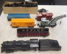 Load image into Gallery viewer, Vintage Louis Marx &amp; Co 50370 O Gauge New York Central 1666 Freight Train Set with Elevated Track Supports