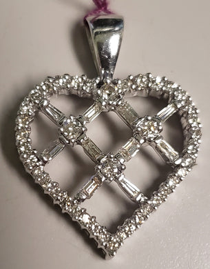 3.08 dwt 14KW diamond encrusted heart pendant