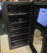 Load image into Gallery viewer, Maisee MS018WDF Dual Zone 18 Bottle Wine Cooler