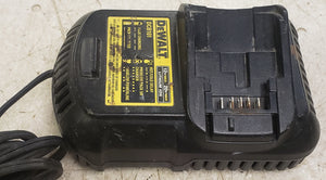 DeWALT DCB101 12V/20V Li-Ion Battery Charger