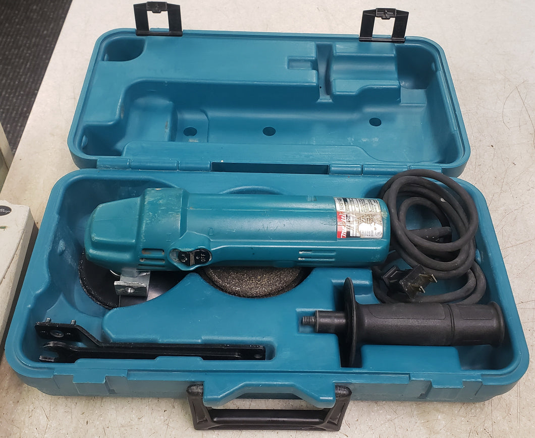 Makita N9514B 4-1/2