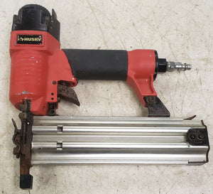 Husky XAKC50 18 Gauge 2" Brad Nailer