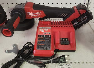 Milwaukee 2880-20-48-59-1850 M18 FUEL 18V Li-Ion Brushless 4-1/2"/5" Grinder and Starter Kit w/ 5.0 Ah Battery and Charger