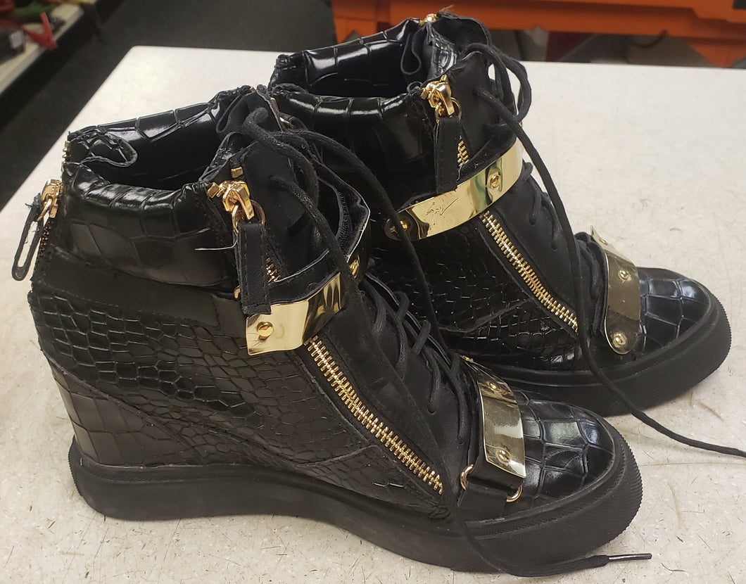 Giuseppe Zanotti COBY High Top Leather Sneakers - Black with Gold size 6.5