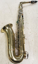 Load image into Gallery viewer, Vintage 1960s Grassi Model 2000 Alto Saxophone with Case