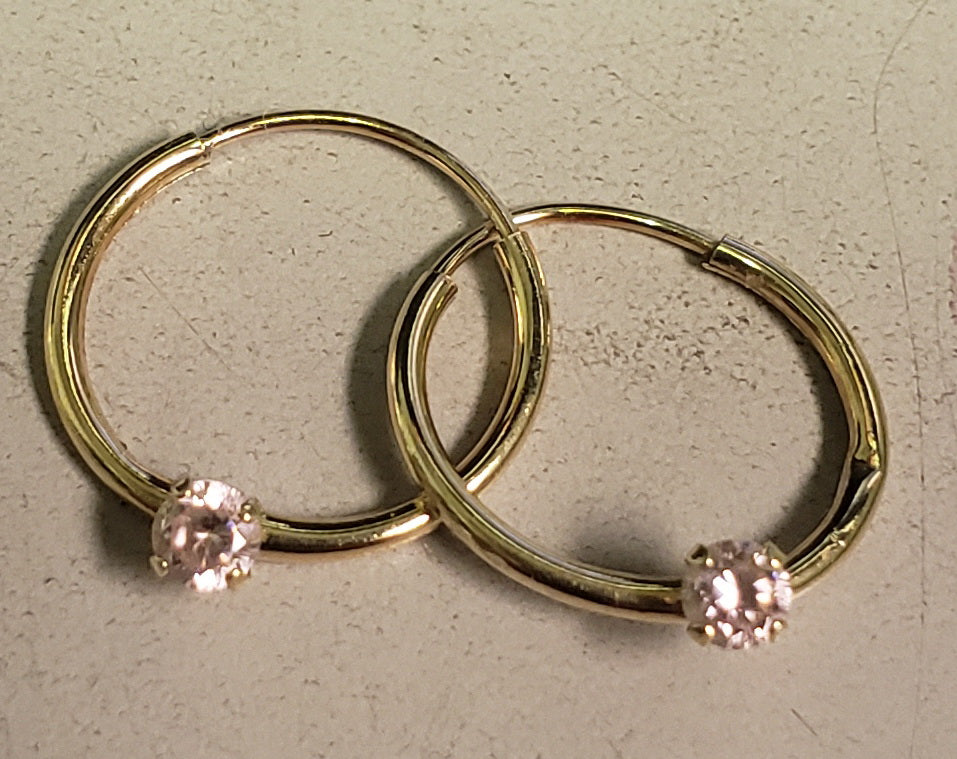 .20 dwt 14K gold earrings