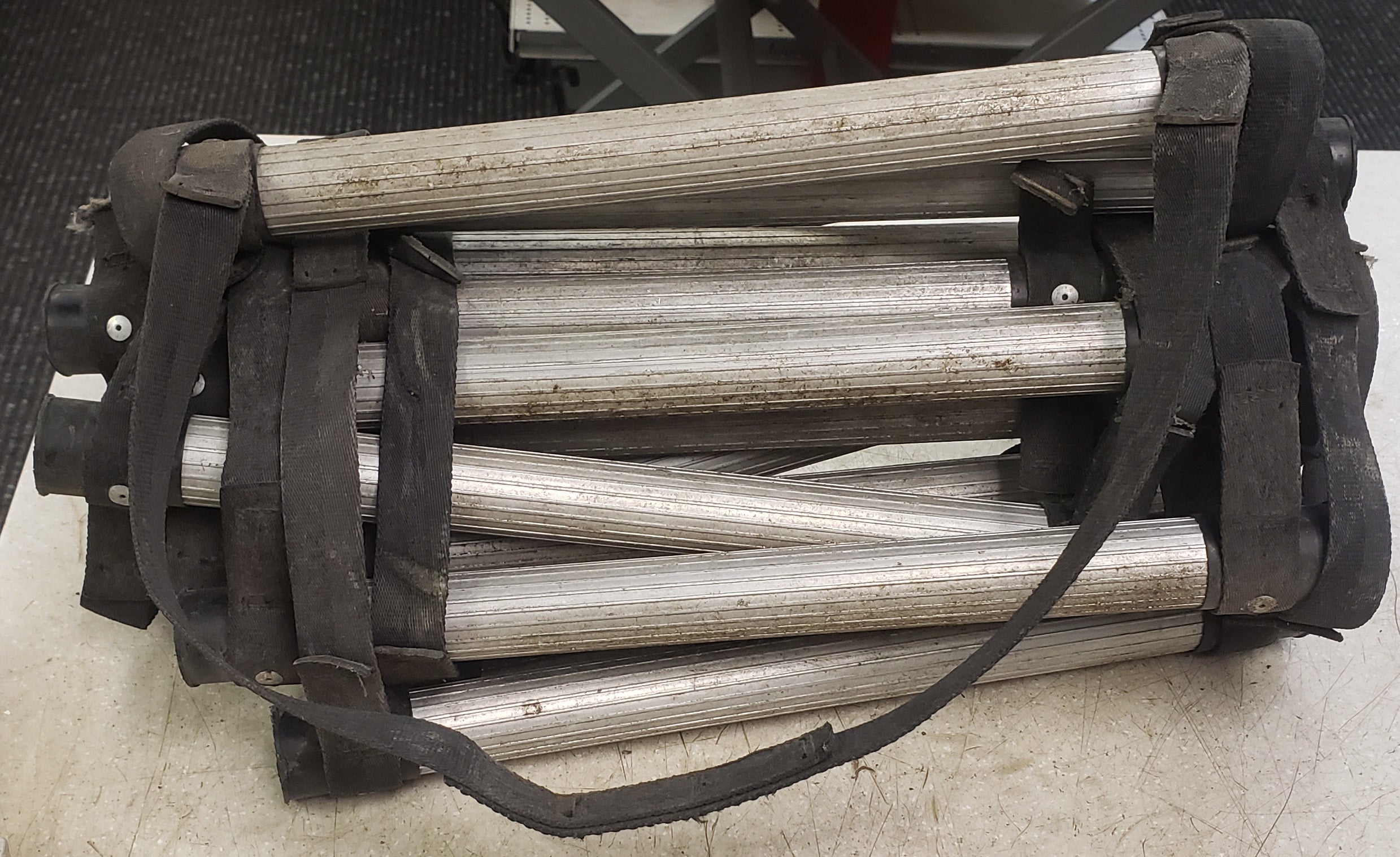11-Rung Rope Ladder