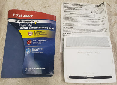 First Alert PC900VCN Smoke and Carbon Monoxide Detector