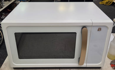 Beautiful by Drew Barrymore BTFCMS811WEST10 1.1 Cu ft 1000W Sensor Microwave Oven - White Icing