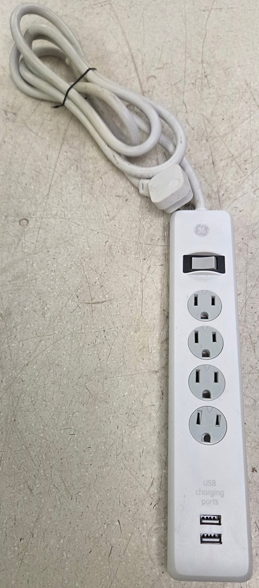 GE PS-410B 4-Outlet 450 Joules Surge Protector with 2 USB Ports, 3' Power Cord - White