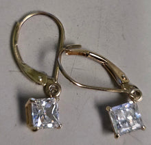 Load image into Gallery viewer, .89 dwt 14K gold earrings with cz