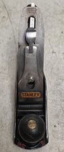 Load image into Gallery viewer, Vintage Stanley Bailey No. 3 Smoothing Plane with Manual