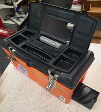 Load image into Gallery viewer, MJ-20105 16.5" Portable Plastic Tool Box