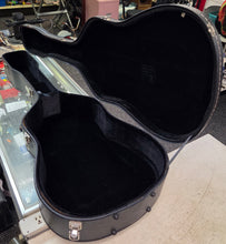 Load image into Gallery viewer, MBT Hardshell Acoustic Guitar Case