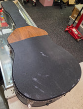Load image into Gallery viewer, MBT Hardshell Acoustic Guitar Case