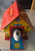 Load image into Gallery viewer, Vintage Ohio Art FIDO's Musical Dog House