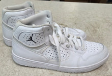 Load image into Gallery viewer, Nike Jordan Access White Jumpman Logo Men's Sneakers - size 9.5 (AR3762-100)