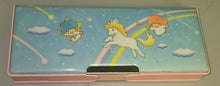 Load image into Gallery viewer, Vintage 1988 Sanrio Little Twin Stars Pencil Box