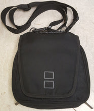 Load image into Gallery viewer, Nintendo DS/DSi/3DS Console Bag