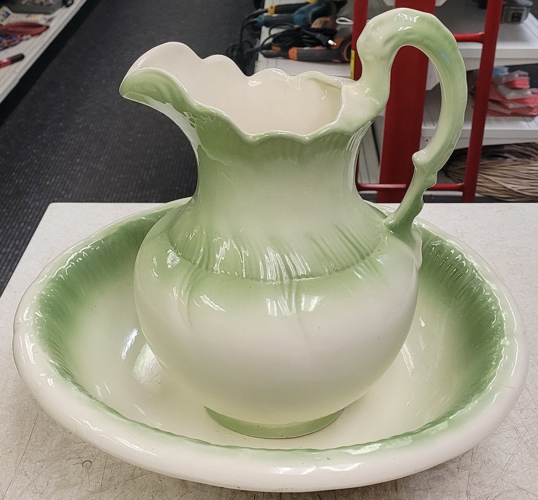 Vintage Wash Basin with Pitcher - White/Green