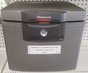 SentrySafe .7 cu ft Waterproof Fire Safe (won't latch)