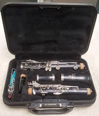 Yamaha Advantage YCL-200ADI Clarinet with Case