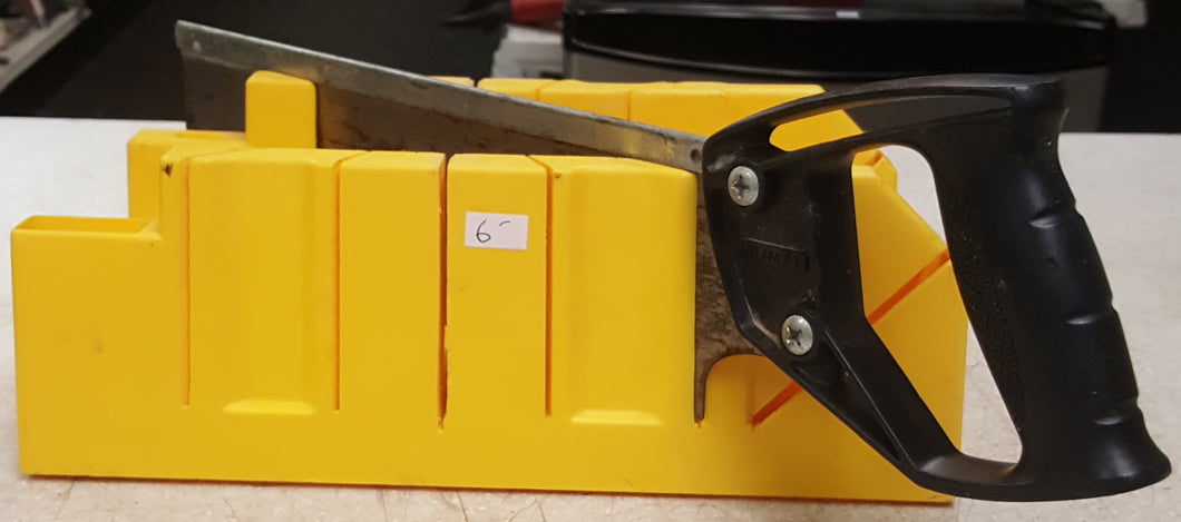 Manual Miter Box with Saw