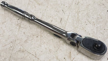 Load image into Gallery viewer, Snap-On T841 6&quot; L 1/4&quot; Locking Flex Head Ratchet